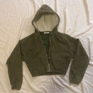 Cropped bomber jacket